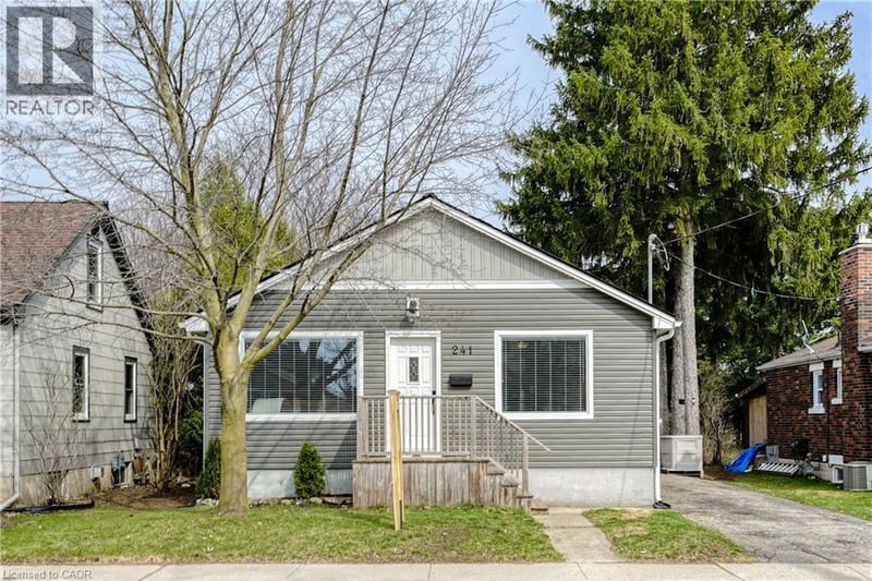 #A 241 GUELPH Avenue, Cambridge, Ontario, N3C1A9, Cambridge, Ontario — photo 1 of 5
