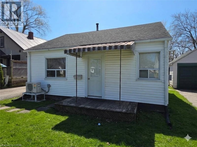 341 CORVETTE Street, Welland, Ontario, L3B4S5, Welland, Ontario — photo 1 of 5