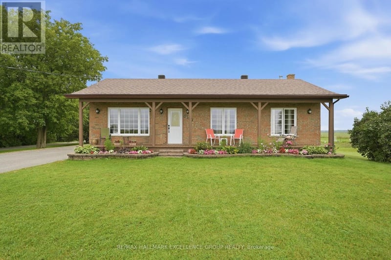 3160 Dunning Road, Ottawa, Ontario, K0A3E0, Ottawa, Ontario — photo 1 of 5