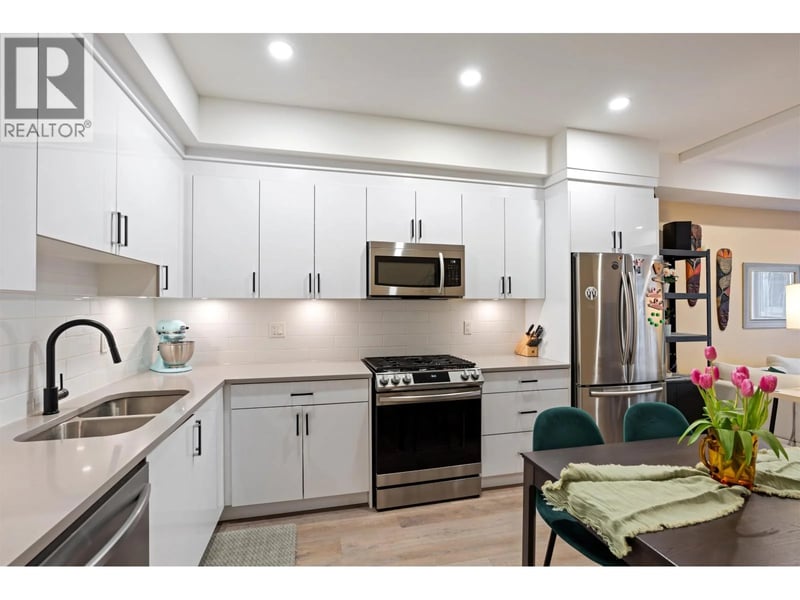 #213 37808 THIRD Avenue, Squamish, British Columbia, V8B1B9, Squamish, British Columbia — photo 1 of 5
