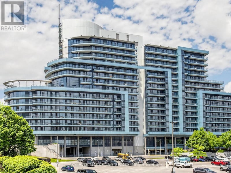 #1029 2885 Bayview Avenue, Toronto (Bayview Village), Ontario, M2K0A3, Toronto (Bayview Village), Ontario — photo 1 of 5