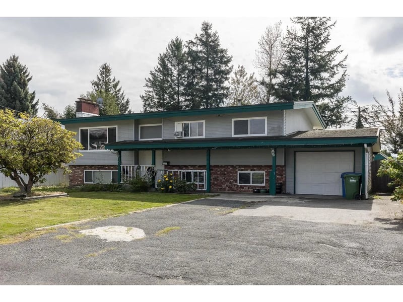 32698 PANDORA Avenue, Abbotsford, British Columbia, V2T3X1, Abbotsford, British Columbia — photo 1 of 5