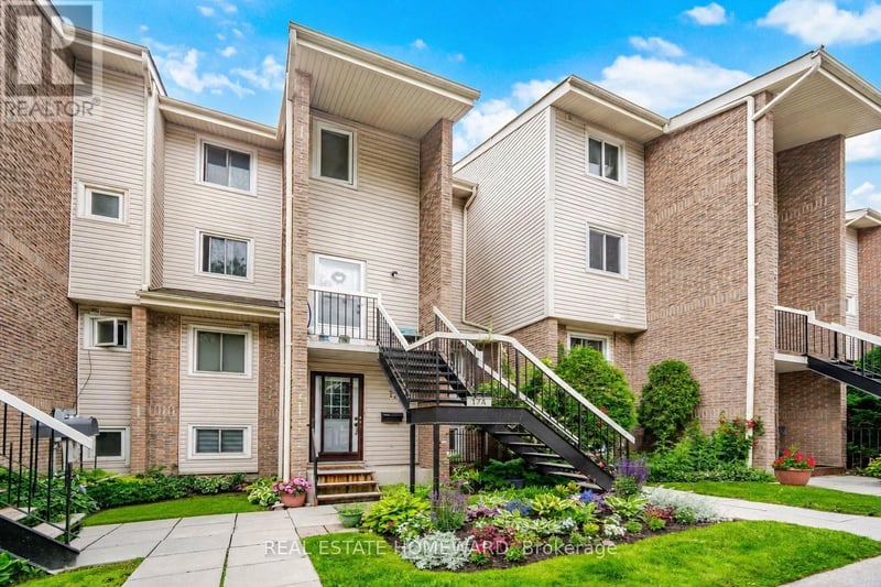 #17A 1360 Glenanna Road, Pickering (Liverpool), Ontario, L1V2T5, Pickering (Liverpool), Ontario — photo 1 of 5