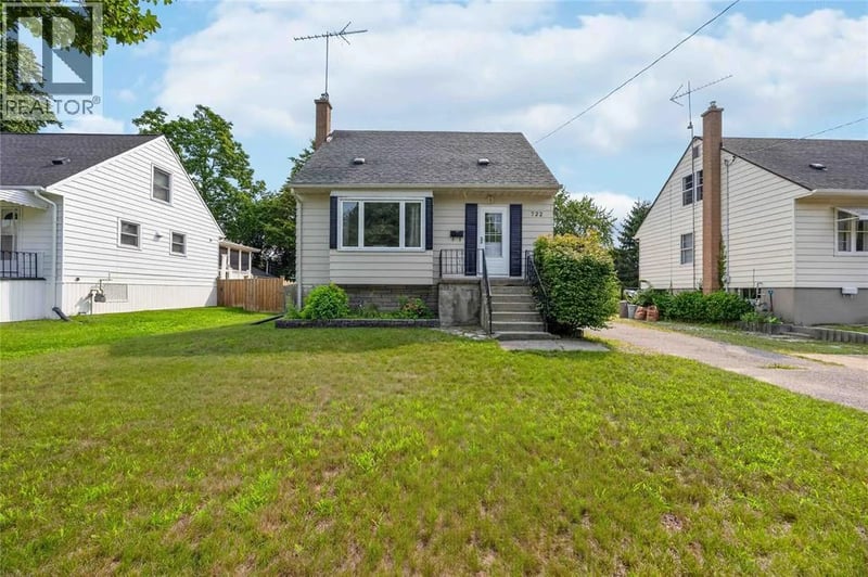 722 WOODHAVEN Avenue, Sarnia, Ontario, N7S2W1, Sarnia, Ontario — photo 1 of 5