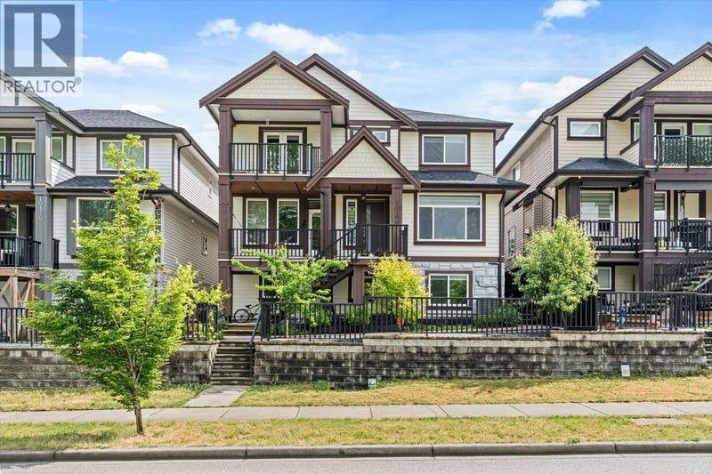 10166 JACKSON Road, Maple Ridge, British Columbia, V2W0H1, Maple Ridge, British Columbia — photo 1 of 5