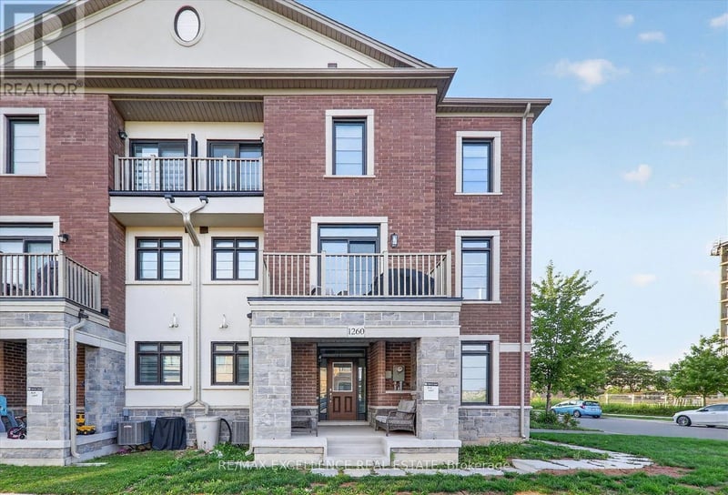 1260 Restivo Lane, Milton (FO Ford), Ontario, L9E1J9, Milton (FO Ford), Ontario — photo 1 of 5