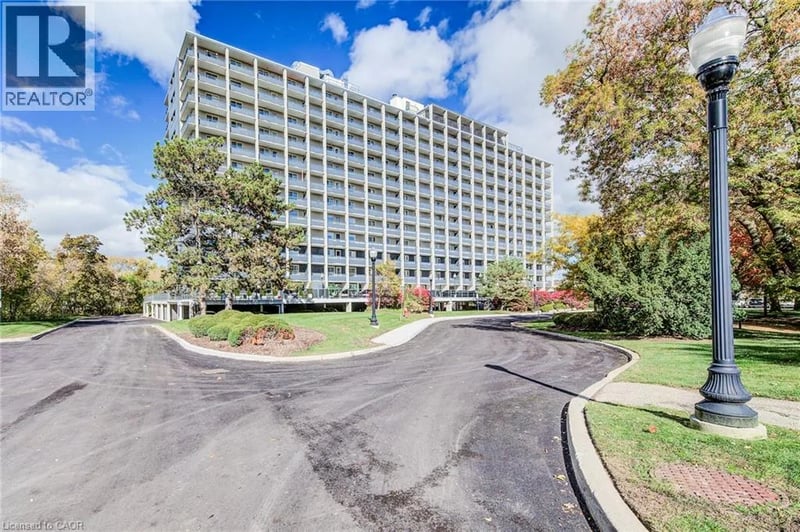 #505 58 BRIDGEPORT Road East, Waterloo, Ontario, N2J4H5, Waterloo, Ontario — photo 1 of 5
