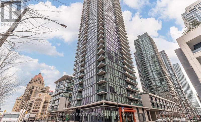 #1806 4099 Brickstone Mews, Mississauga (Creditview), Ontario, L5B0G2, Mississauga (Creditview), Ontario — photo 1 of 5