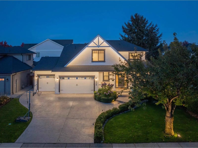 4626 217A Street, Langley, British Columbia, V3A2N7, Langley, British Columbia — photo 1 of 5