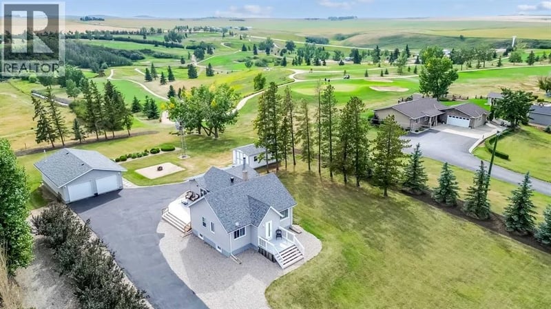 223 Devilder Avenue, Trochu, Alberta, T0M2C0, Trochu, Alberta — photo 1 of 5