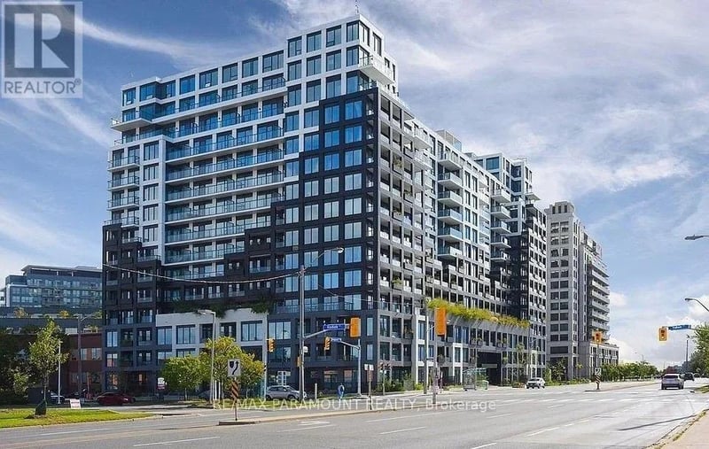 #1032 1100 Sheppard Avenue West, Toronto (York University Heights), Ontario, M3J0H1, Toronto (York University Heights), Ontario — photo 1 of 5