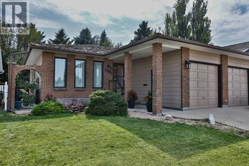 2252 26 Avenue South, Lethbridge, Alberta, T1K6K1, Lethbridge, Alberta — photo 1 of 5