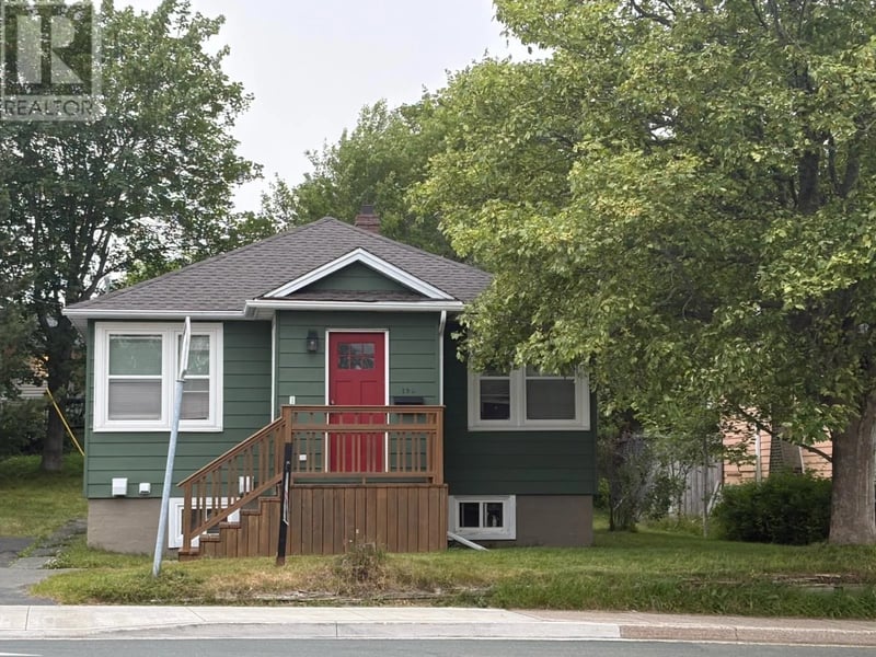 192 Elizabeth Avenue, St. John's, Newfoundland & Labrador, A1B1T1, St. John's, Newfoundland & Labrador — photo 1 of 5