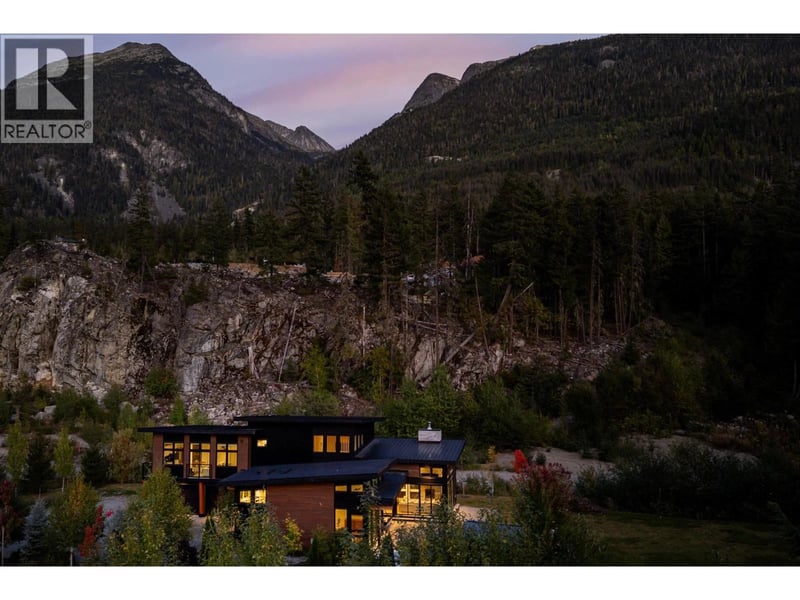 9149 WEDGE CREEK Rise, Whistler, British Columbia, V8E1M1, Whistler, British Columbia — photo 1 of 5