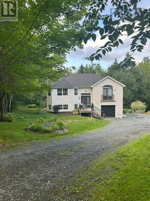65 Beamish Road, East Uniacke, Nova Scotia, B0N1Z0, East Uniacke, Nova Scotia — photo 1 of 5