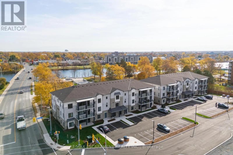 #107 123 Lincoln Street, Welland (Broadway), Ontario, L3C0L3, Welland (Broadway), Ontario — photo 1 of 5
