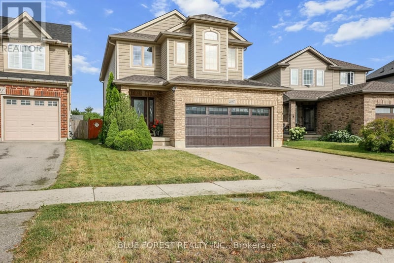2687 Bateman Trail, London South (South W), Ontario, N6L0A9, London South (South W), Ontario — photo 1 of 5