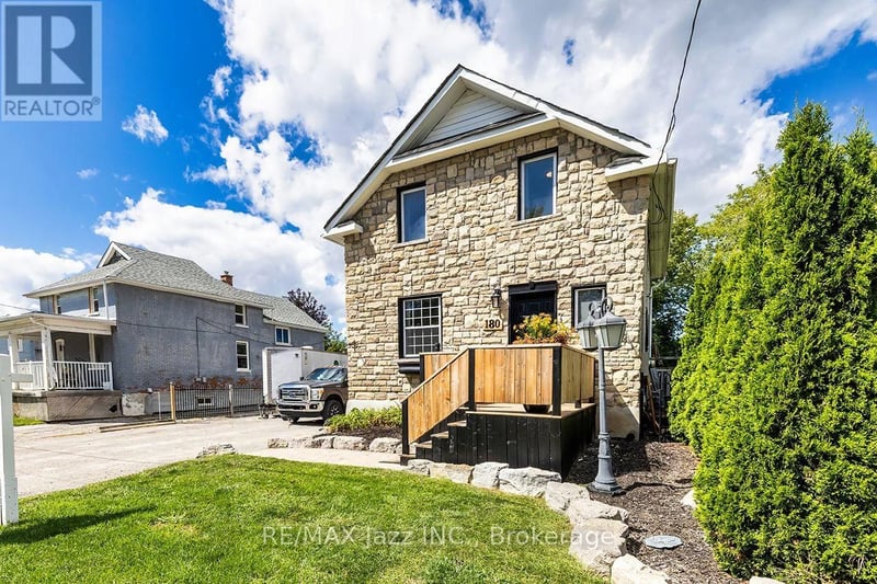 180 Olive Avenue, Oshawa (Central), Ontario, L1H2P2, Oshawa (Central), Ontario — photo 1 of 5