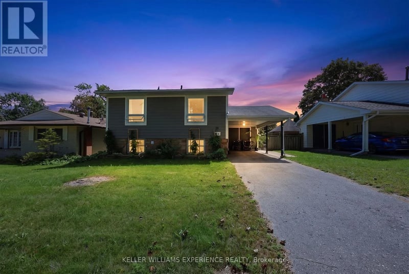 29 Collete Crescent, Barrie (Cundles East), Ontario, L4M2Z3, Barrie (Cundles East), Ontario — photo 1 of 5
