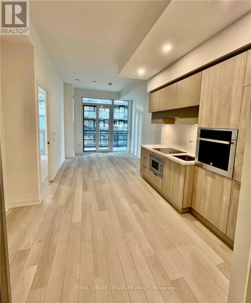 #308 39 Roehampton Avenue, Toronto (Mount Pleasant West), Ontario, M4P0G1, Toronto (Mount Pleasant West), Ontario — photo 1 of 5