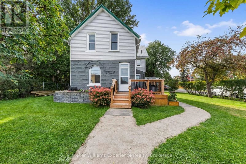 17 Stone Street, Springwater (Elmvale), Ontario, L0L1P0, Springwater (Elmvale), Ontario — photo 1 of 5