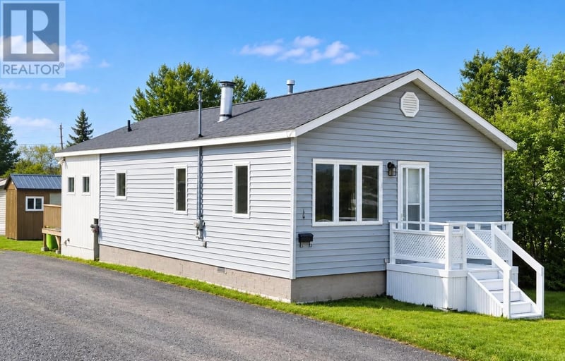 161 Churchill AVE, Sault Ste. Marie, Ontario, P6C2P9, Sault Ste. Marie, Ontario — photo 1 of 5