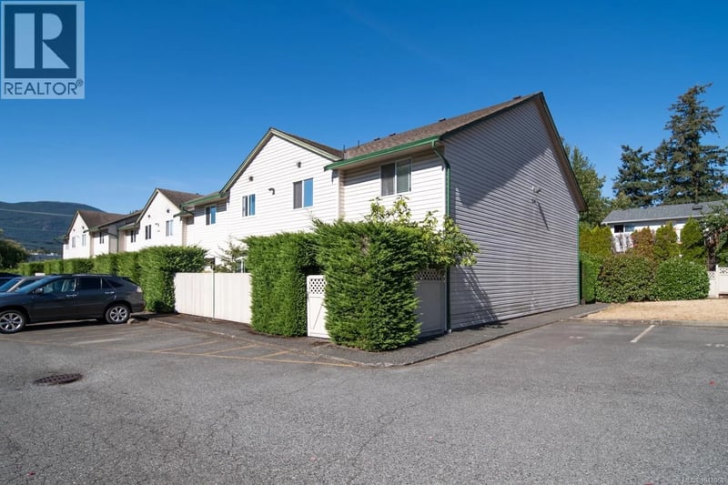 #6 1906 Bowen Road, Nanaimo, British Columbia, V9S5S6, Nanaimo, British Columbia — photo 1 of 5
