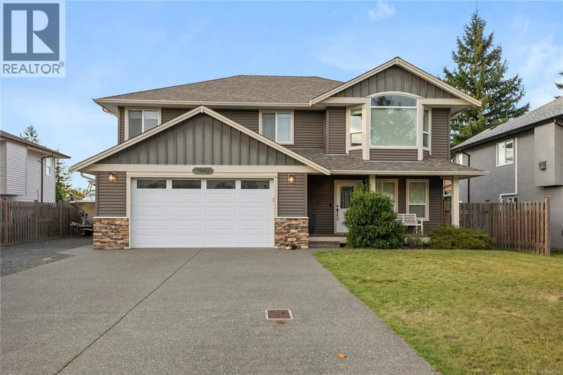 1942 Bear Place, Campbell River, British Columbia, V9H1R3, Campbell River, British Columbia — photo 1 of 5