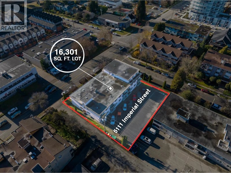 5111 IMPERIAL Street, Burnaby, British Columbia, V5J1E3, Burnaby, British Columbia — photo 1 of 5