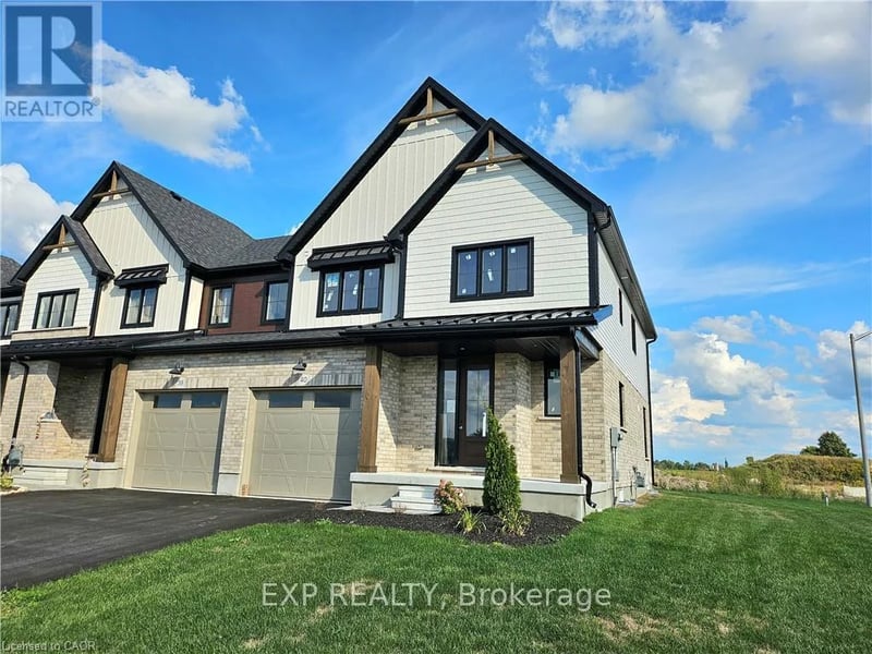 40 Anne Street West, Minto, Ontario, N0G1Z0, Minto, Ontario — photo 1 of 5