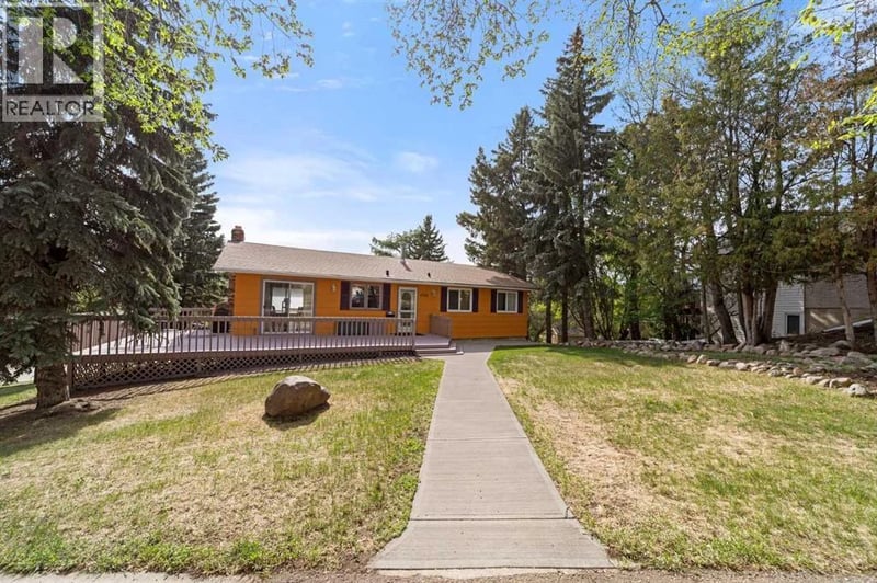 4702 51 Street, Camrose, Alberta, T4V1R8, Camrose, Alberta — photo 1 of 5