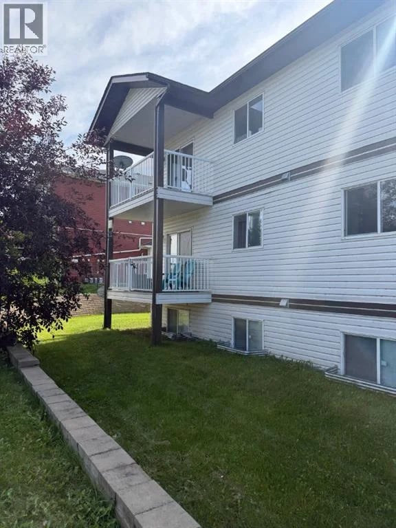 9508 99 Street, Lac La Biche, Alberta, T0A2C0, Lac La Biche, Alberta — photo 1 of 3