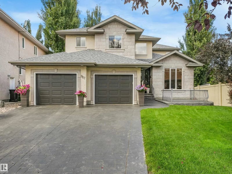 967 Lamb Crescent NW, Edmonton, Alberta, T6R2X8, Edmonton, Alberta — photo 1 of 5