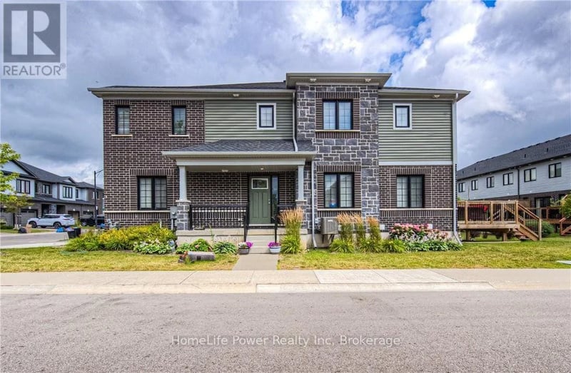 513 WOODLEA Court, Kitchener, Ontario, N2R1R7, Kitchener, Ontario — photo 1 of 5