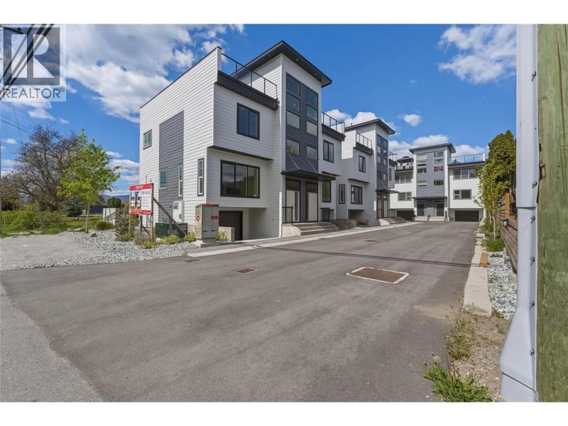 #3 5661 Okanagan Landing Road, Vernon, British Columbia, V1T7A6, Vernon, British Columbia — photo 1 of 5
