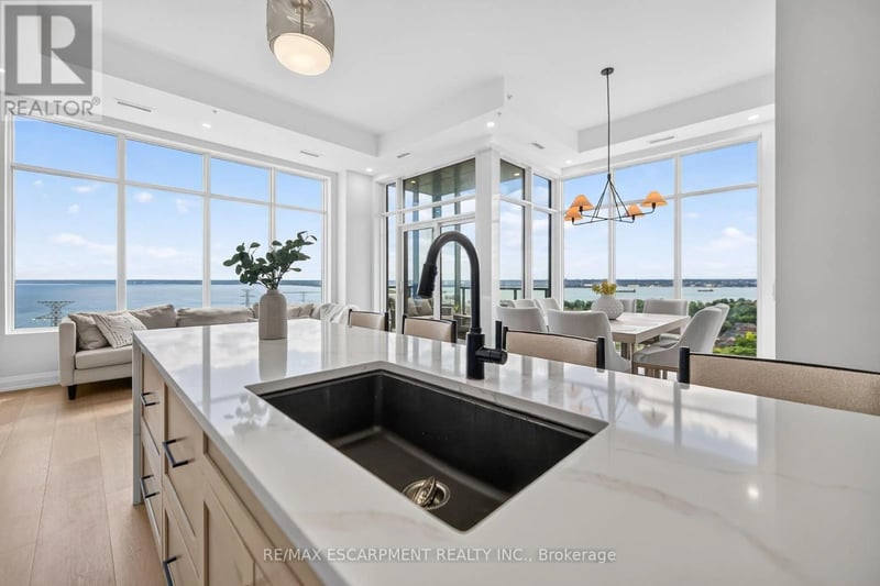 #2105 500 Brock Avenue, Burlington (Brant), Ontario, L7S0A5, Burlington (Brant), Ontario — photo 1 of 5