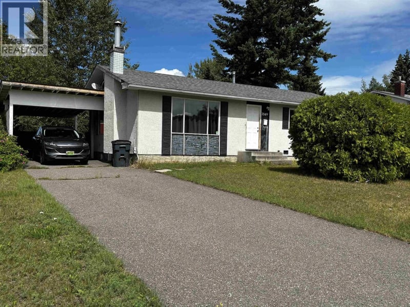 7049 HARVARD Crescent, Prince George, British Columbia, V2N2V6, Prince George, British Columbia — photo 1 of 2