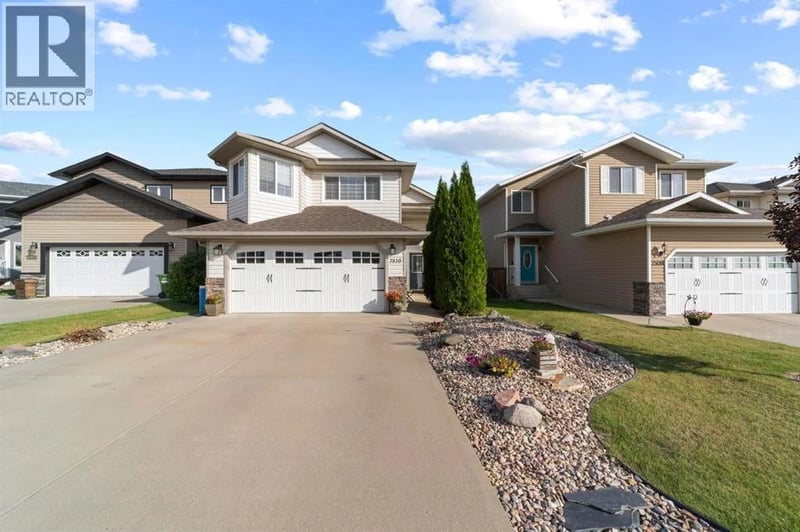 7510 40 Avenue, Camrose, Alberta, T4V4C1, Camrose, Alberta — photo 1 of 5