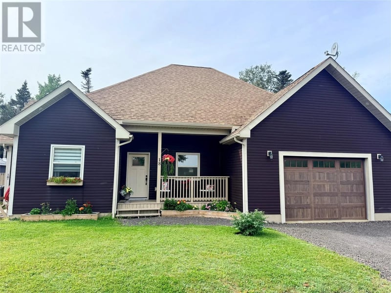 18 Evergreen Crescent, Springdale, Newfoundland & Labrador, A0J1T0, Springdale, Newfoundland & Labrador — photo 1 of 5