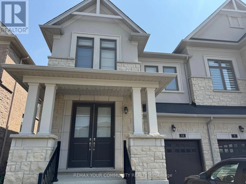 11 John Smith Street, East Gwillimbury (Holland Landing), Ontario, L9N0S7, East Gwillimbury (Holland Landing), Ontario — photo 1 of 2