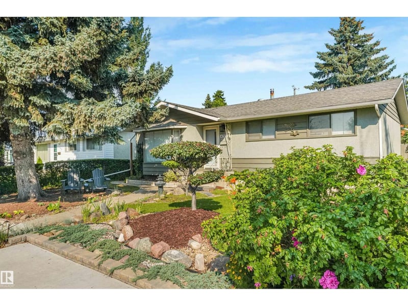 4708 MALMO RD NW, Edmonton, Alberta, T6H4L6, Edmonton, Alberta — photo 1 of 5
