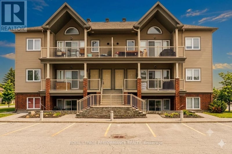 #B 135 Harthill Way, Ottawa, Ontario, K2J5V1, Ottawa, Ontario — photo 1 of 5