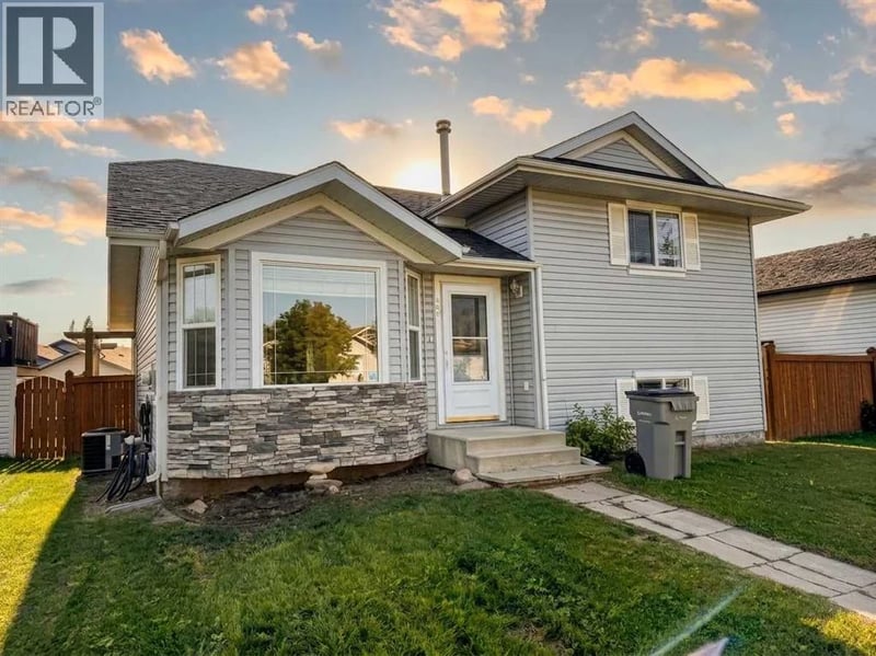 108 Pinnacle Boulevard, Grande Prairie, Alberta, T8W2V7, Grande Prairie, Alberta — photo 1 of 5