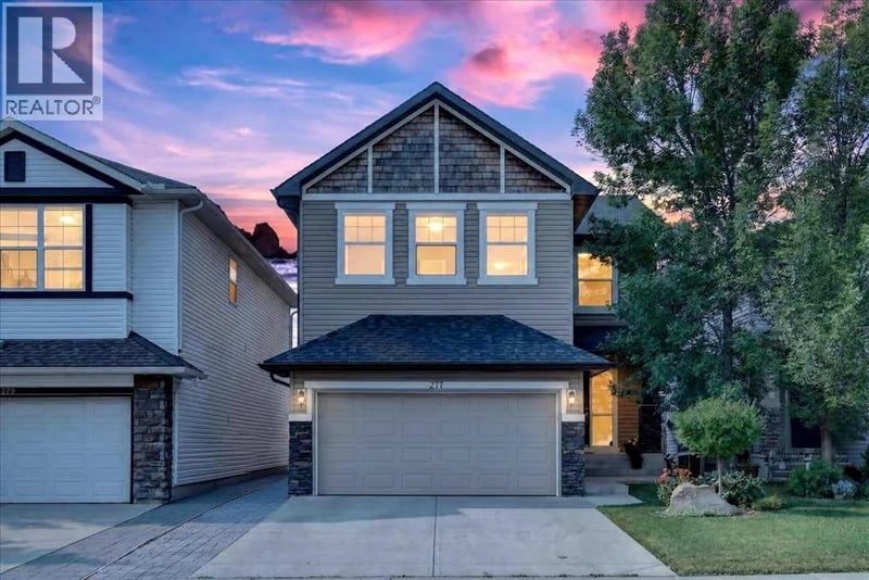 277 Evermeadow Avenue Southwest, Calgary, Alberta, T2Y0C5, Calgary, Alberta — photo 1 of 5