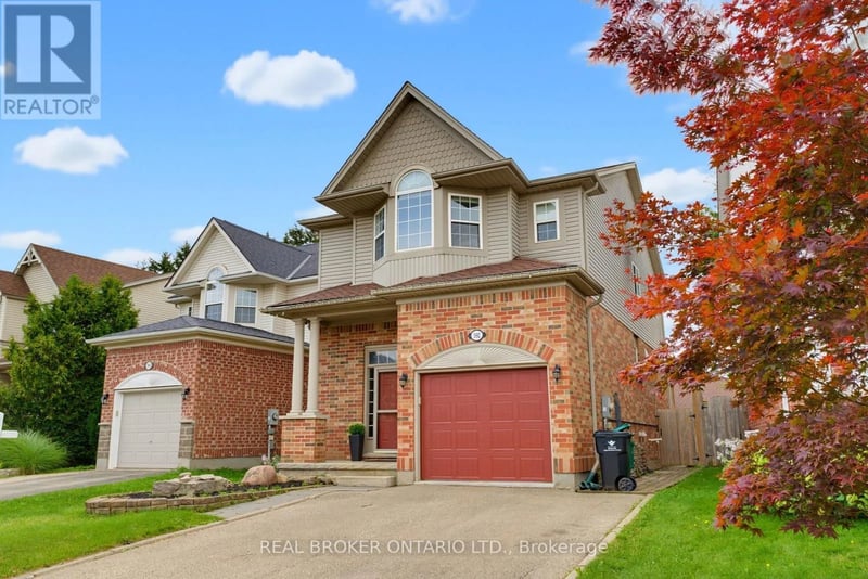 592 Little Dover Crescent, Waterloo, Ontario, N2K4E5, Waterloo, Ontario — photo 1 of 5
