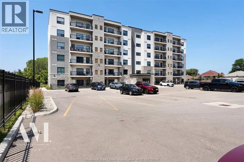3290 STELLA CRESCENT, Windsor, Ontario, N8T0B6, Windsor, Ontario — photo 1 of 5