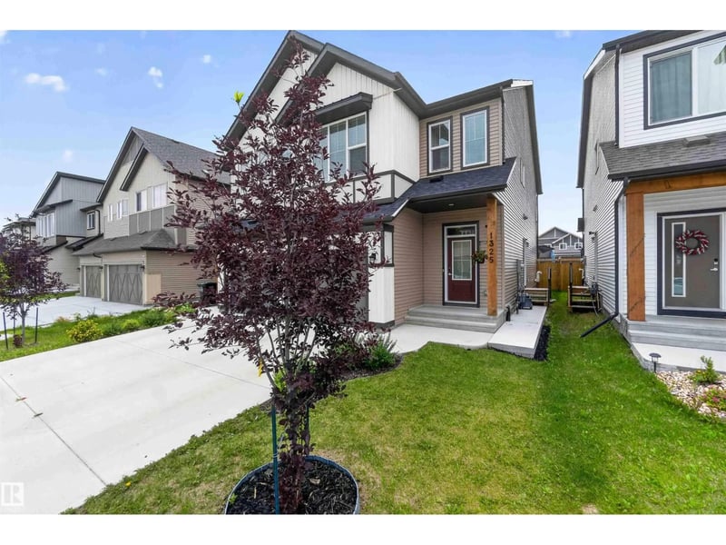 1325 PODERSKY WD SW, Edmonton, Alberta, T6W5E4, Edmonton, Alberta — photo 1 of 5