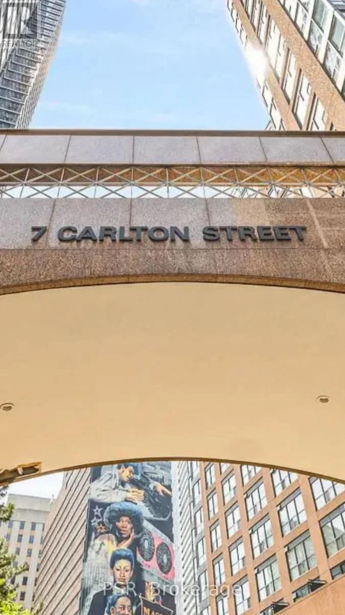 #1813 7 Carlton Street, Toronto (Church-Yonge Corridor), Ontario, M5B2M3, Toronto (Church-Yonge Corridor), Ontario — photo 1 of 2