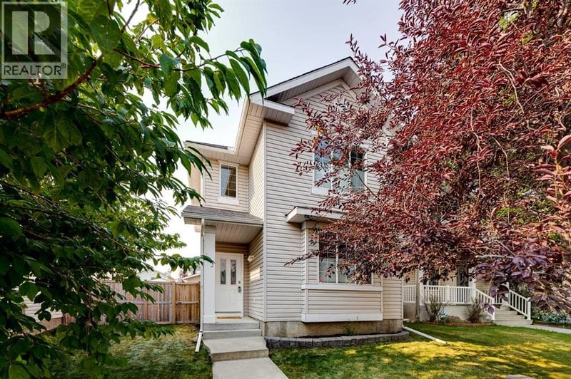 152 Covewood Green Northeast, Calgary, Alberta, T3K5G6, Calgary, Alberta — photo 1 of 5