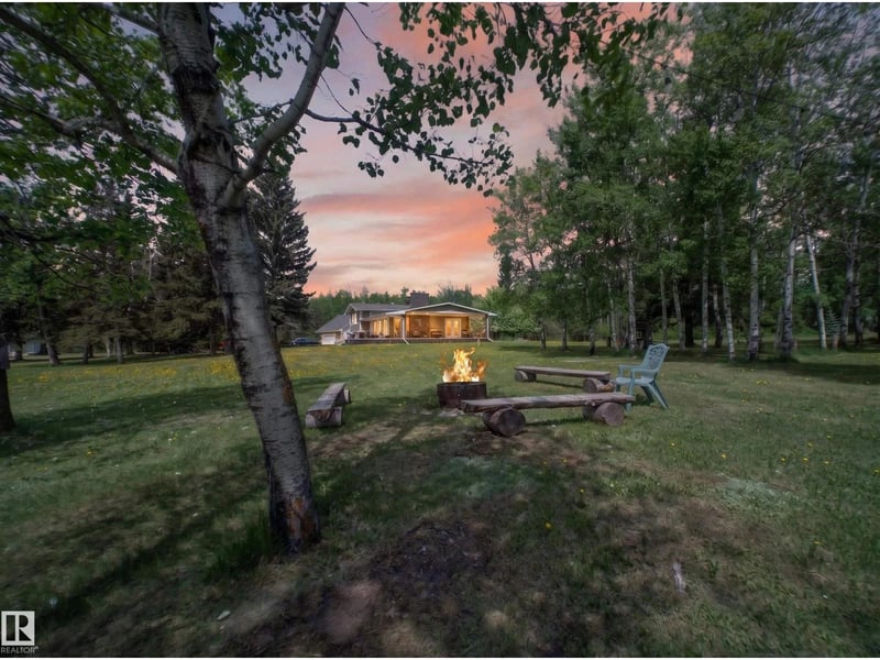 22048 TWP ROAD 522, Rural Strathcona County, Alberta, T8E1G2, Rural Strathcona County, Alberta — photo 1 of 5